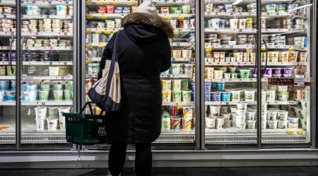 People shop at a supermarket in New York ahead of New Year's Eve. Picture taken December 30, 2025. 