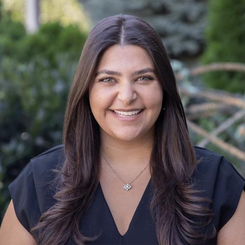 Nicolette-Mehran