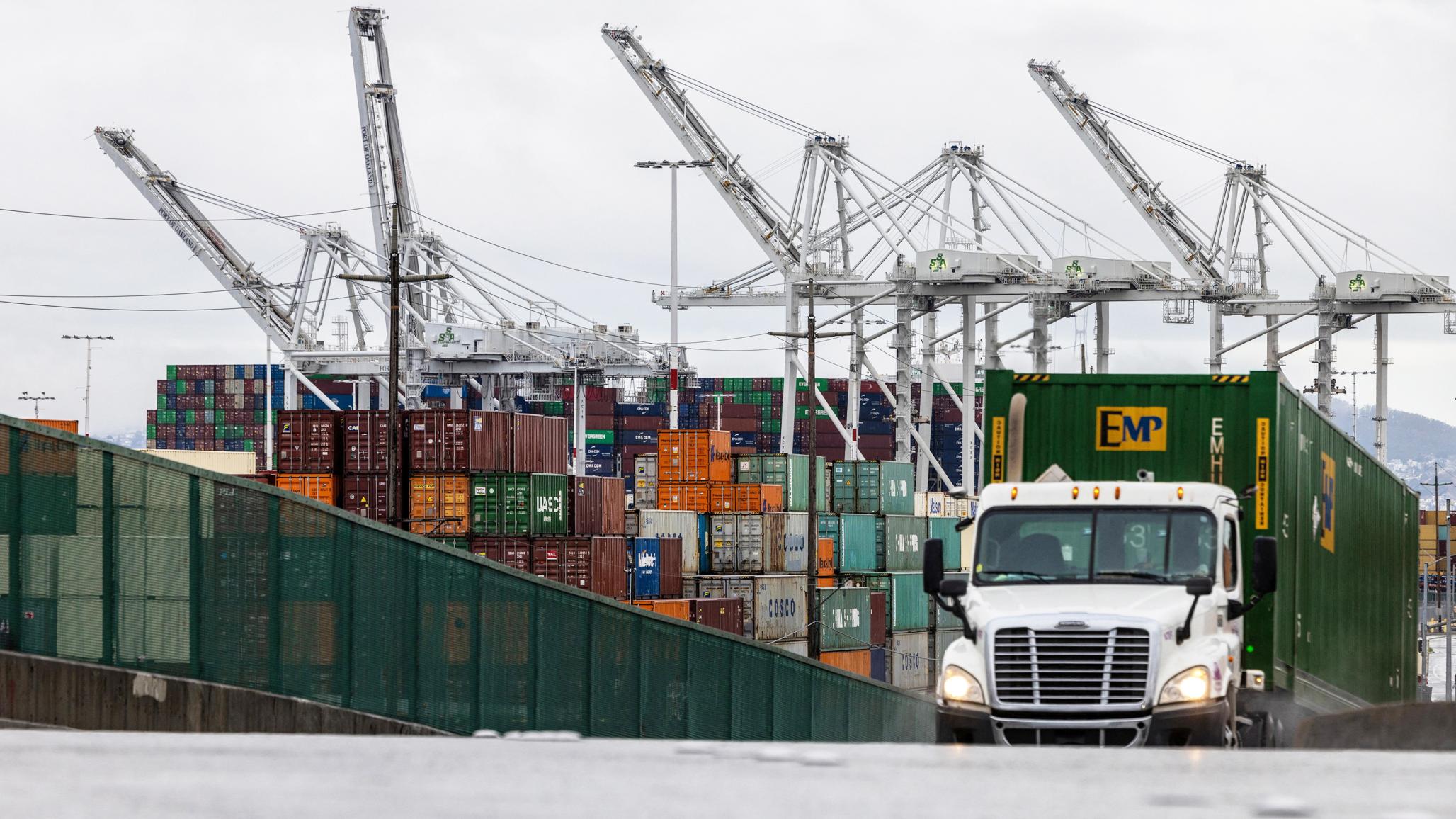 Shipping containers await to be unloaded at the port of Oakland in California. May 2025.